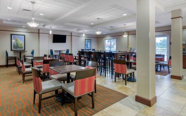 Comfort Suites Sarasota - Siesta Key