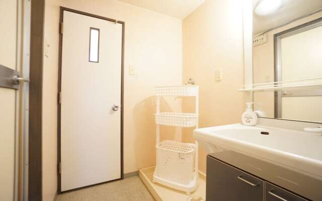 Terry's Apartment Shinsaibashi East I G05F