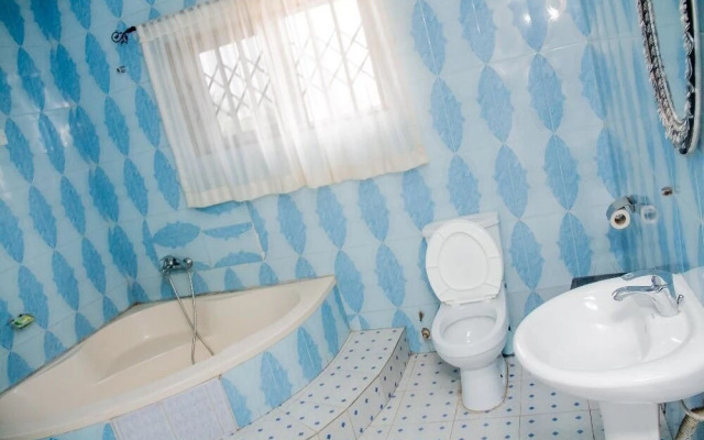Elizz Guest House