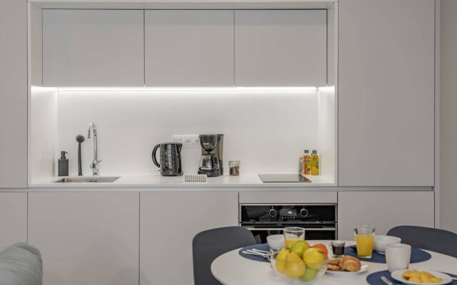 Cine Park Residence by An Island Apart