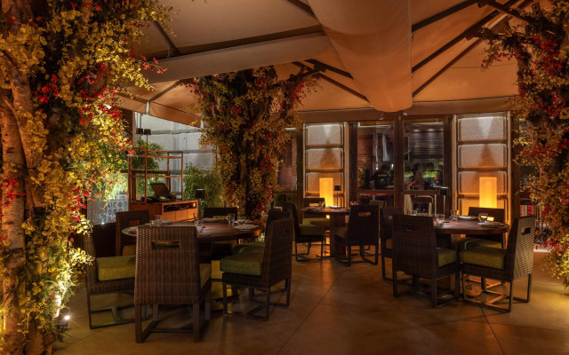 Gran Melia Fenix - The Leading Hotels of the World