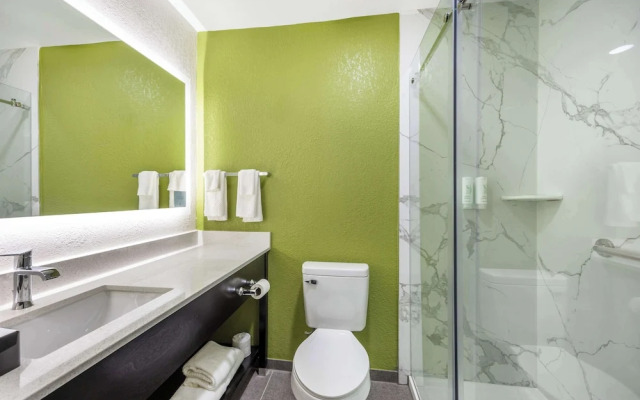 Americinn Hotel & Suites Salina