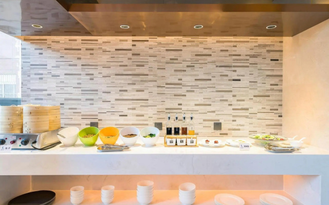 Lavande Hotel (Beijing Nanyuan Heyi Subway Station)