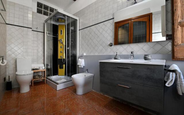 Vicolo dell'Aquila- Residenze Romanae