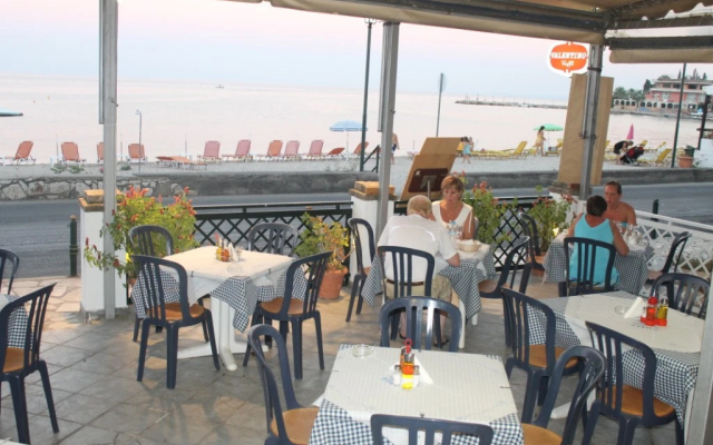 Hotel Loutrouvia