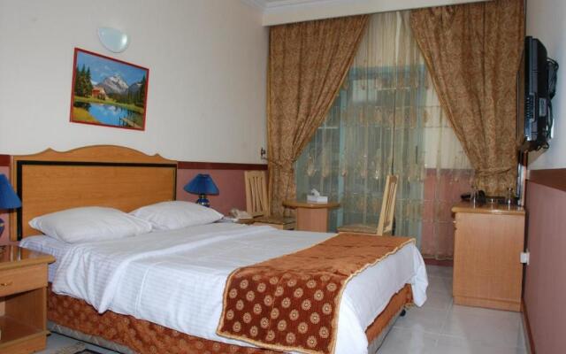 San Marino Hotel