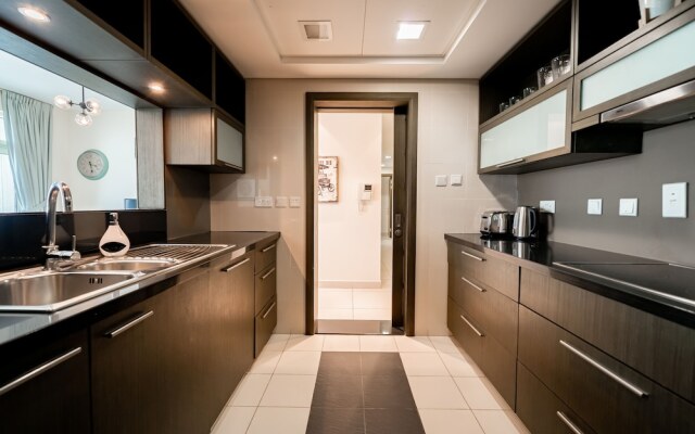 HiGuests - The Lofts Tower