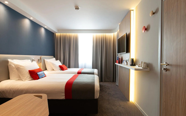 Holiday Inn Express Bordeaux - Lormont by IHG