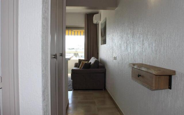 Appartement Villeneuve-Loubet, 2 pièces, 4 personnes - FR-1-252A-30