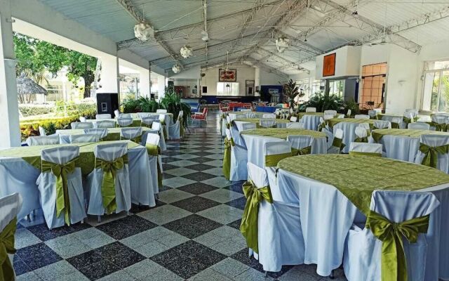 Cune Club De Villeta