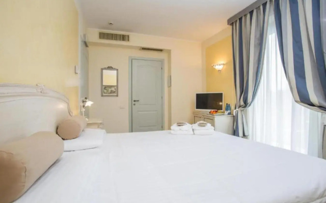 Hotel Spiaggia d'Oro - Garda Lake Collection