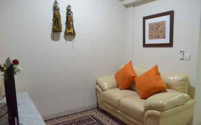 The Cabin Apartment Unit 9A05