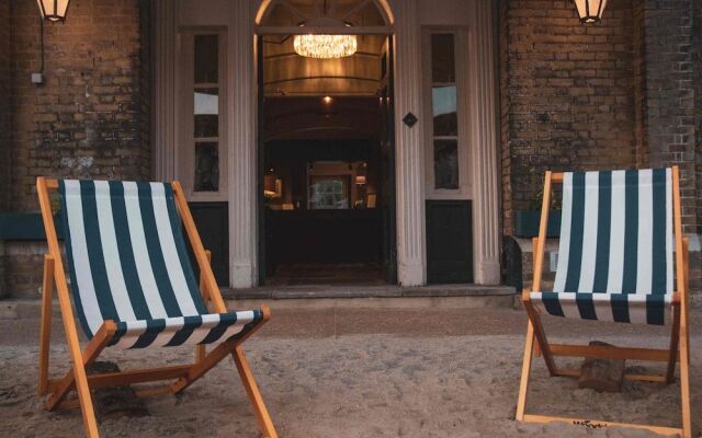 The Grosvenor Stockbridge