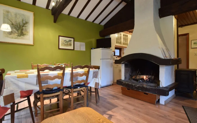 Detached Chalet in Lovely Hiking Region