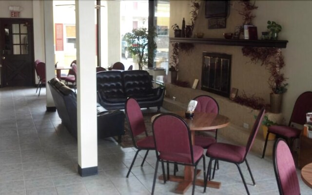 Hanover Hotel & Banquet Center