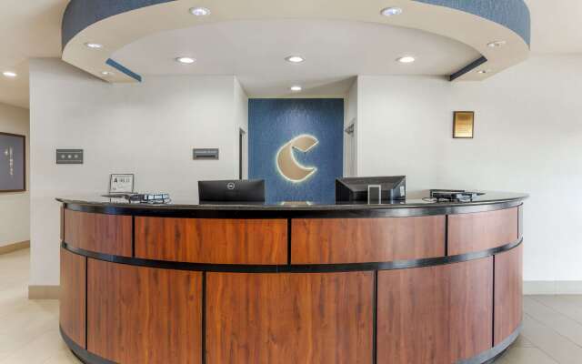 Comfort Suites Whitsett - Greensboro East