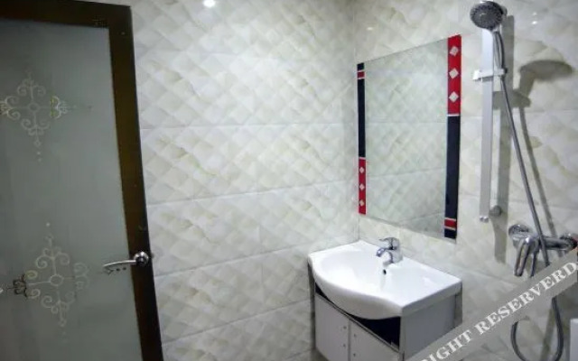 Yijia Express Hotel