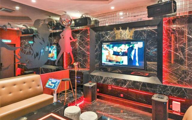 Crown Suites Star Residence KLCC Kuala Lumpur