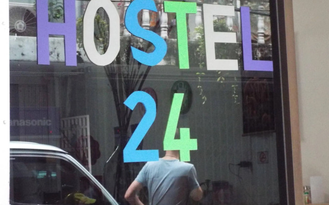 Hostel 24