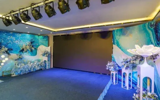 Xinxing Grand Hotel (Nanning Xianhu Avenue Branch)