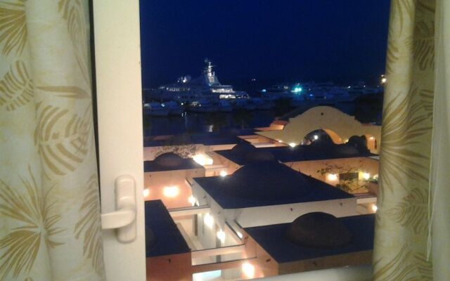 New Marina President Hotel