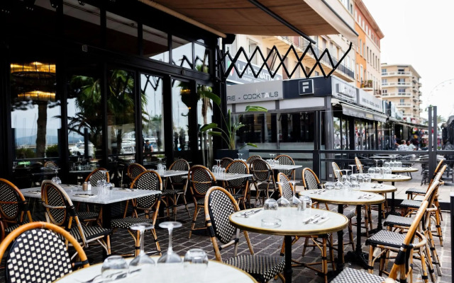 Hôtel Restaurant Le Touring