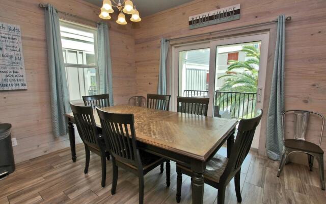 Romeo Beach by Youngs Suncoast