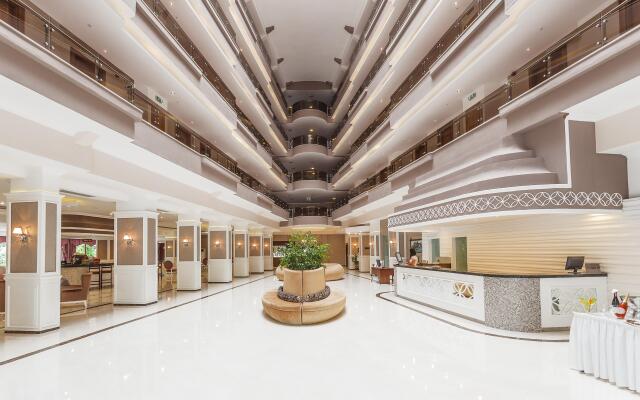 Galeri Resort Hotel