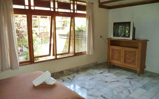 Lokasari Bungalows Spa & Gallery