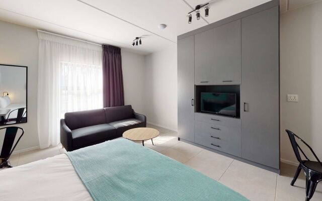 MINT Express Melrose View