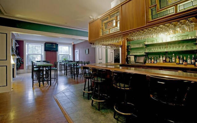 Clarion Inn And Conference Centre