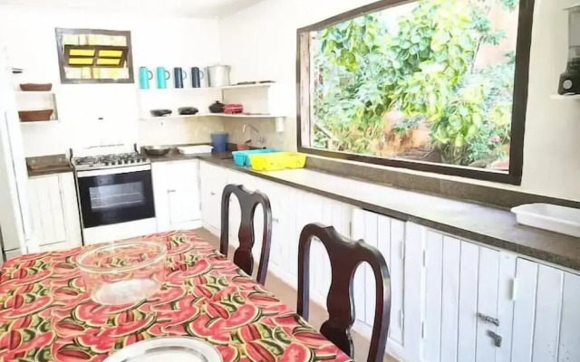 Casa de Temporada Arcádia, 22 Hóspedes, Piscina, 5 Suítes e Churrasqueira em Itacaré Bahia