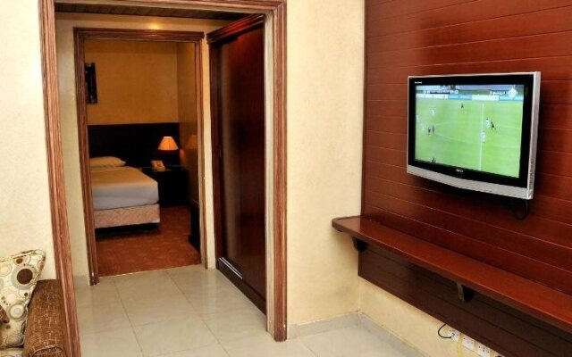 Romance Hotel