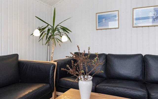10 Person Holiday Home in Blokhus