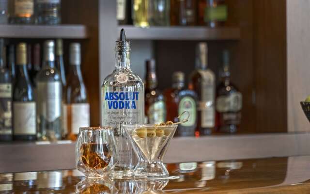 Merriweather Lakehouse, Autograph Collection