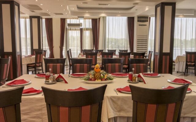 Hotel Prestige