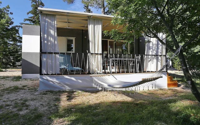 Zaton H. Resort Dalmata Eco Mobile Homes