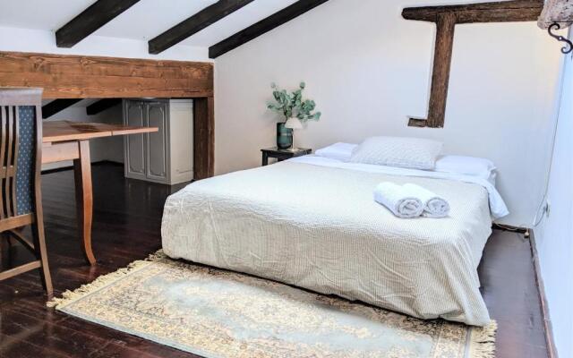 Private Courtyard Medieval Stone Home in Old Town