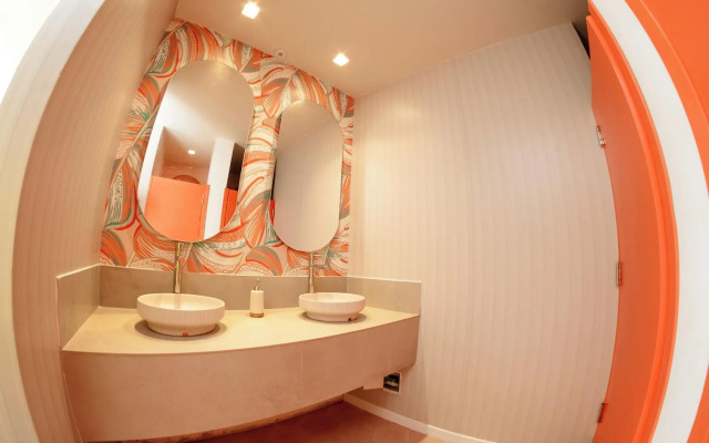 Koray Hotel