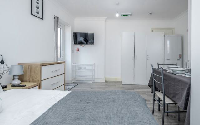 Remarkable 1-bed Studio in Dagenham