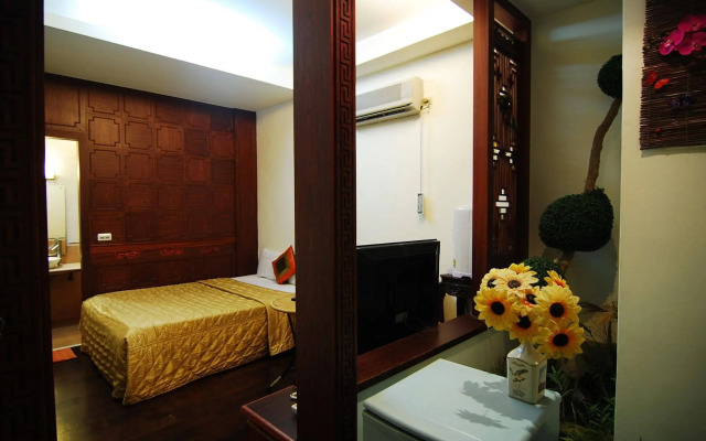 Ming-Jun Holiday Inn
