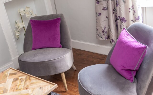 412: Regent Place apartment