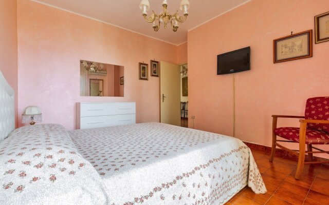 2348 Villino Mareluce by Barbarhouse