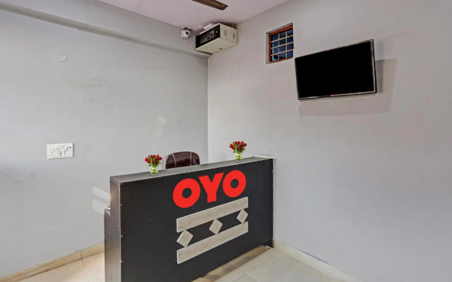 OYO Flagship 70113 Hotel Urban Villa