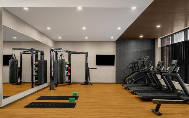 AC Hotel Vancouver Waterfront