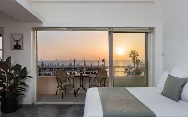 Gordon Beach House
