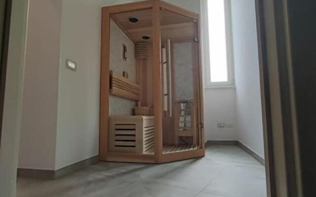 Twin Towers Naples Luxury