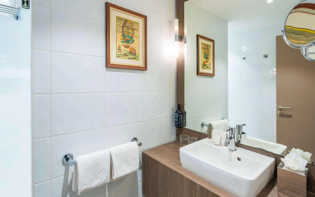 Splendid Hotel Lac d'Annecy - Handwritten Collection