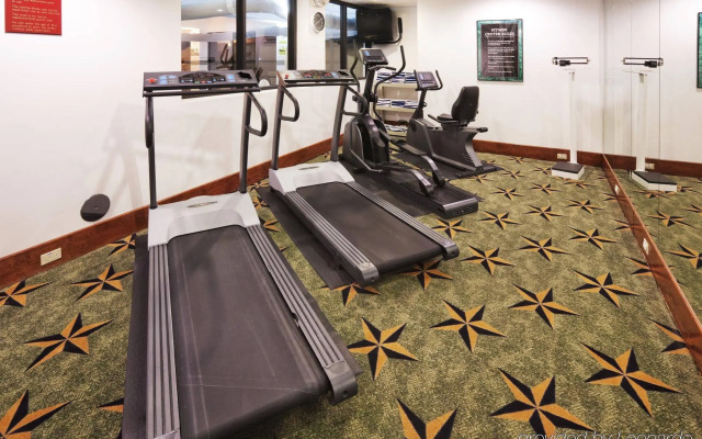 Holiday Inn Express Hotel and Suites Mesquite