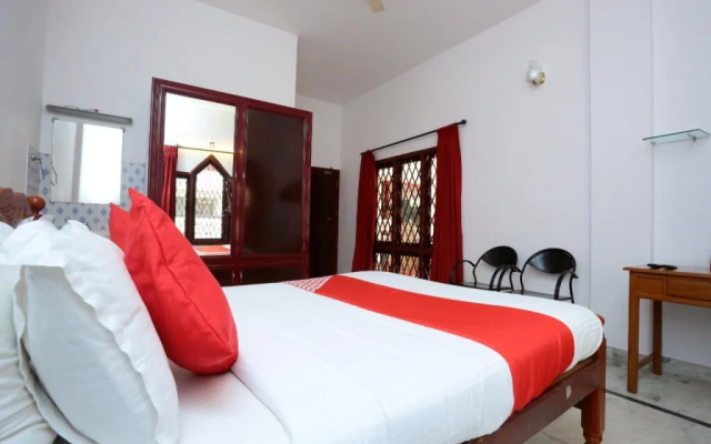 Sreekrishna Kailas Inn